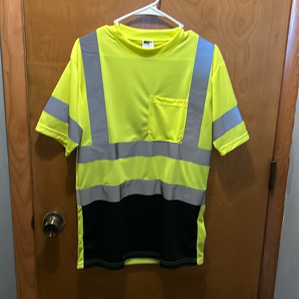Golden Elephant women’s work shirt
